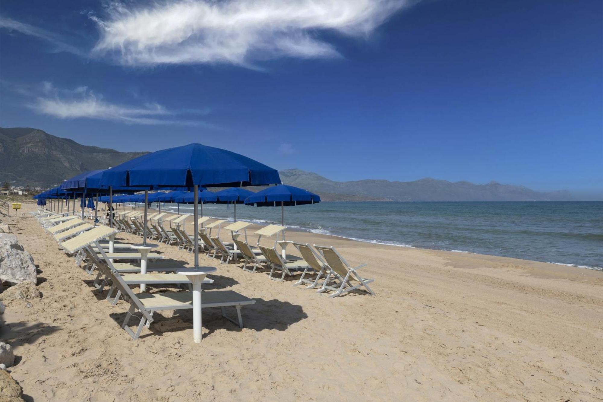 Resort La Battigia Beach & Spa Alcamo Marina Exteriör bild